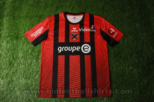 Neuchâtel Xamax FC Home football shirt 2015 - 2016