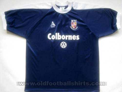 Woking Away football shirt 2001 - 2002
