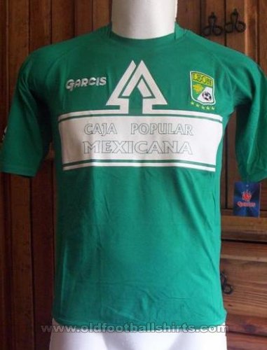 Leon Home football shirt 2004 - ?