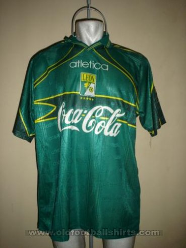 Leon Home football shirt 1997 - 1998