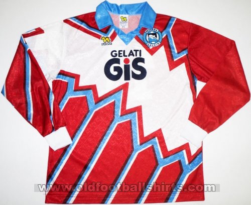Pescara Üçüncü futbol forması 1992 - 1993