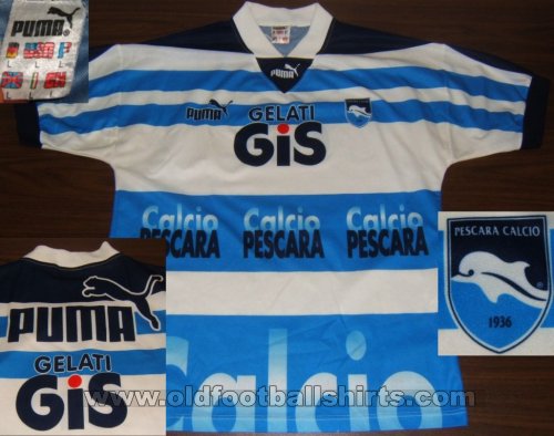 Pescara Training/Leisure football shirt 2000 - 2002