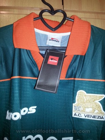 Venezia FC Third football shirt 1999 - 2000