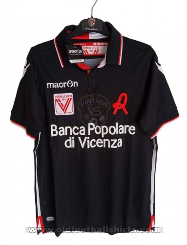 Vicenza Virtus Away football shirt 2016 - 2017