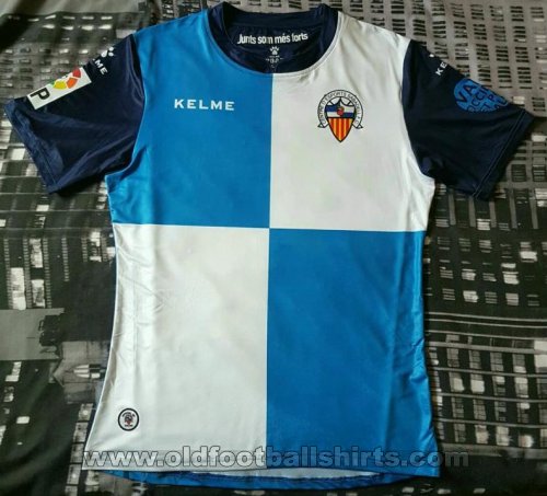 CE Sabadell Home football shirt 2014 - 2015