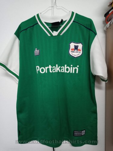 York City Away football shirt 2000 - 2001