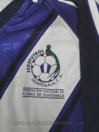 Guatemala Away football shirt 1999 - 2001