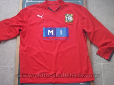 FC Zimbru Chisinau Goalkeeper football shirt 2011 - 2013