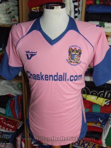 Barrow Home football shirt 2009 - 2010