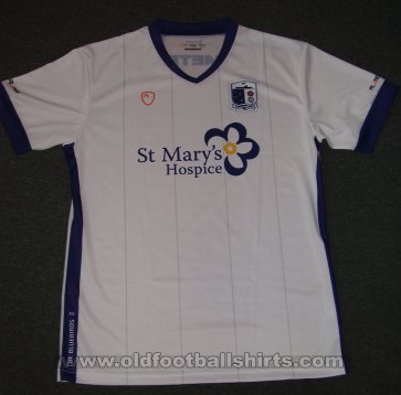 Barrow Home football shirt 2015 - 2016