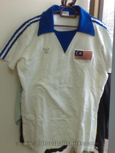 Malaysia Visitante Camiseta de Fútbol 1985 - 1990