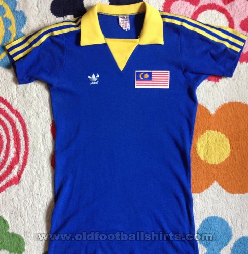 Malaysia Away football shirt 1988 - 1989