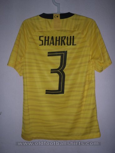 Malaysia Home football shirt 2018 - 2020