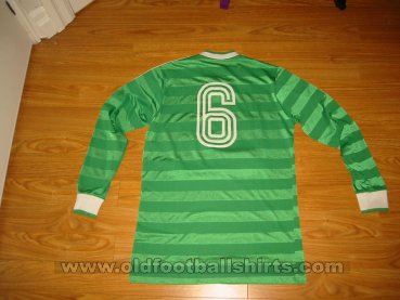 Ferencvaros Home football shirt 1986 - 1987