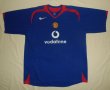 Manchester United Away football shirt 2005 - 2006
