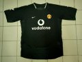 Manchester United Away football shirt 2003 - 2005