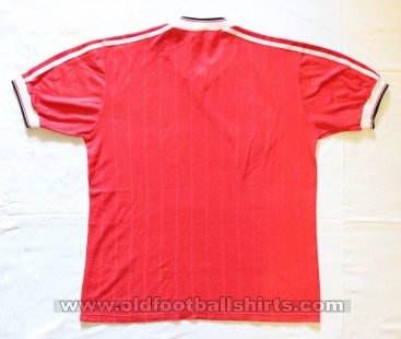 Manchester United Home football shirt 1982 - 1983