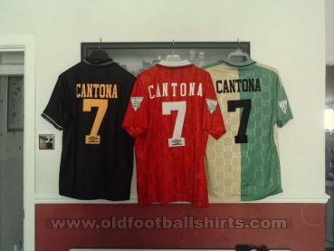 Manchester United Away football shirt 1992 - 2005