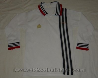 Manchester United Away baju bolasepak 1975 - 1980