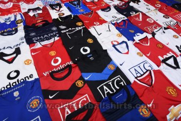 Manchester United Специальная футболка 1976 - 2016