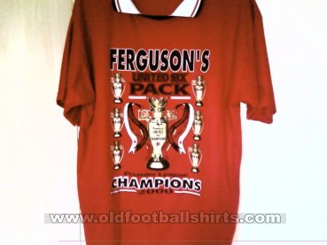 Manchester United Latihan/luangan baju bolasepak 2000 - ?