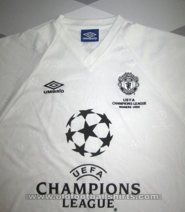 Manchester United Latihan/luangan baju bolasepak 1999