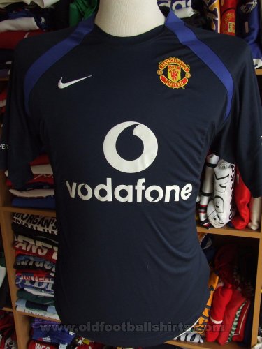 Manchester United אימון חולצת כדורגל 2005 - 2006