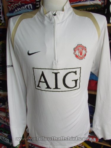 Manchester United Training/Leisure football shirt (unknown year)