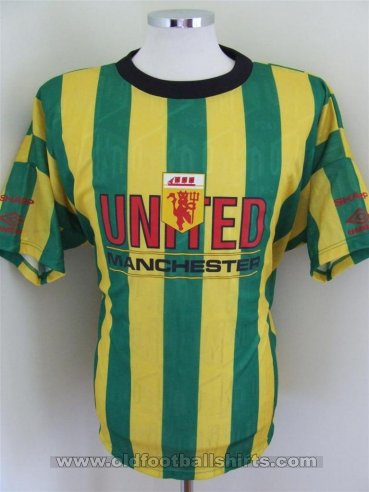 Manchester United Training/Leisure football shirt (unknown year)