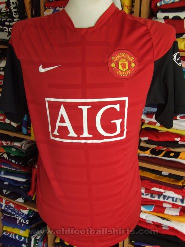 Manchester United Training/Leisure football shirt (unknown year)