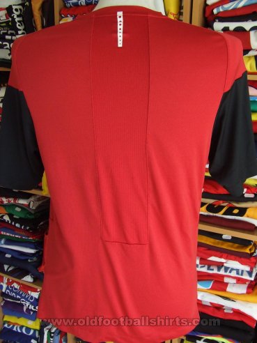 Manchester United Training/Leisure football shirt (unknown year)