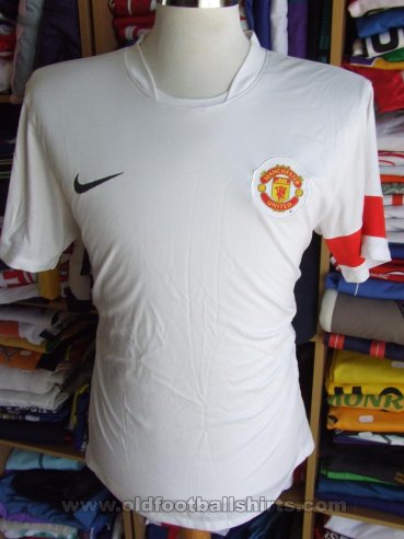 Manchester United Training/Leisure football shirt (unknown year)