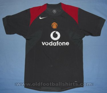 Manchester United Training/Leisure football shirt 2005 - 2006