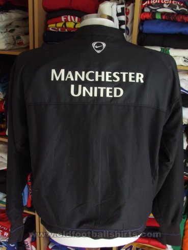 Manchester United Training/Leisure football shirt (unknown year)