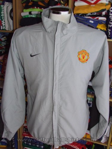 Manchester United Training/Leisure football shirt (unknown year)