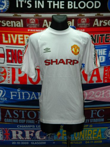 Manchester United Training/Leisure football shirt (unknown year)
