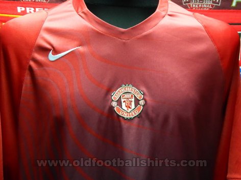 Manchester United Training/Leisure football shirt (unknown year)