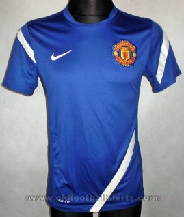 Manchester United Training/Leisure football shirt (unknown year)