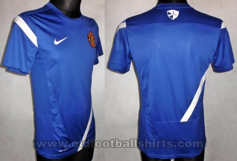 Manchester United Training/Leisure football shirt (unknown year)