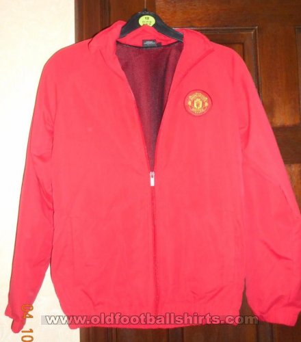 Manchester United Training/Leisure football shirt (unknown year)