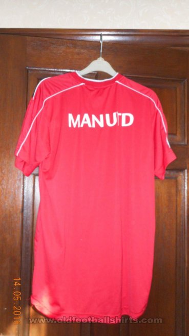 Manchester United Training/Leisure football shirt (unknown year)