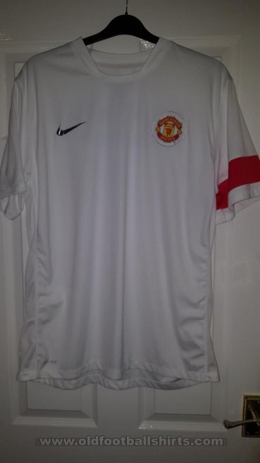 Manchester United Training/Leisure football shirt (unknown year)