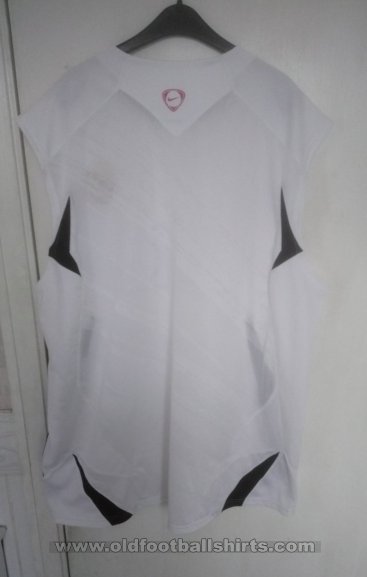 Manchester United Training/Leisure football shirt 2006 - 2008