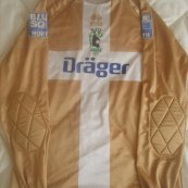 Goalkeeper football shirt 2009 - 2010