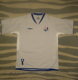 Dinamo Zagreb Away football shirt 2004 - 2005