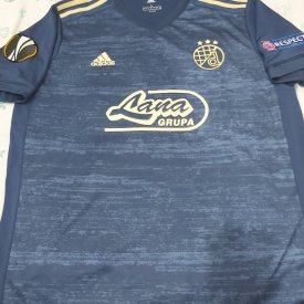 Dinamo Zagreb Home football shirt 2020 - 2021 sponsored by Lana Grupa