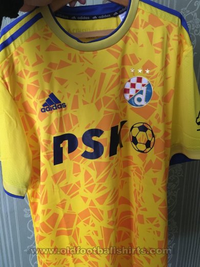 Dinamo Zagreb Away football shirt 2021 - 2022