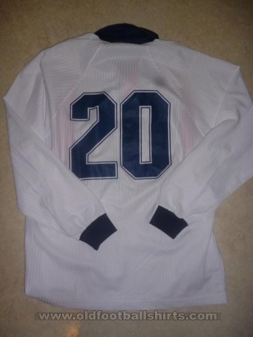 Osijek Home football shirt 2000 - 2001
