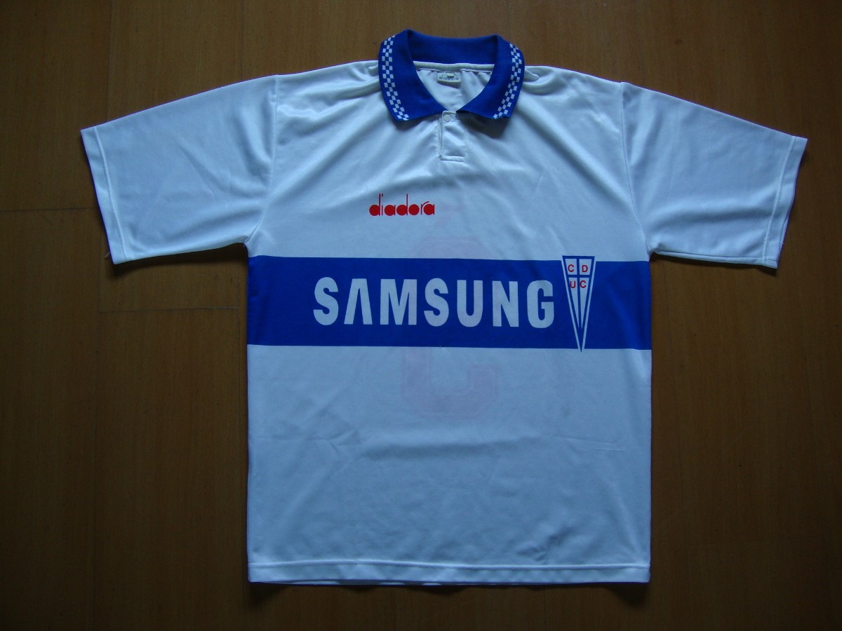Club Deportivo Universidad Catolica Home Camiseta de Fútbol 1994 - 1995.
