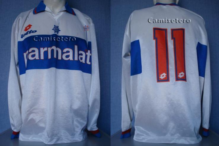 Boutique Foot - Maillot de Foot Universidad Catolica Domicile 2021/22